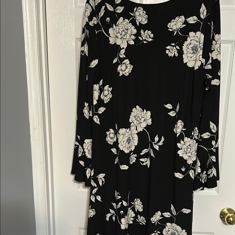 Karen Kane Black Floral Long Sleeve Dress - Picture 3 of 3